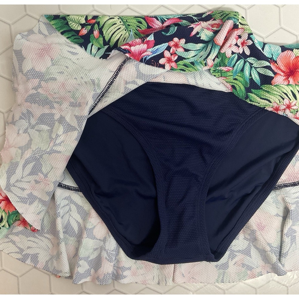 NEW Tommy Bahama Island Cays Flora Skirted Bikini Bottoms SP Women's Swim UPF50+ - Picture 6 of 12